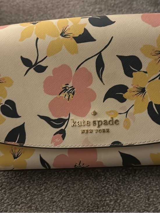 kate spade Handbags - kate spade Cream Floral Wristlet Clutch with Pink & Yellow Blooms